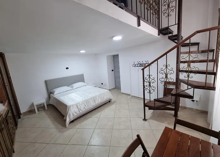 Casa (le Porte Di Napoli)